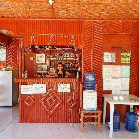 Pareja Tourist Inn Малапаскуа Айлънд Екстериор снимка