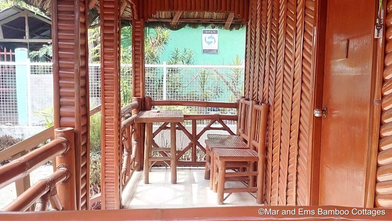 Pareja Tourist Inn Малапаскуа Айлънд Екстериор снимка